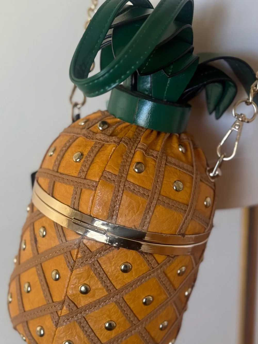Diophy Pineapple-Shaped Crossbody Bag removable strap NWT